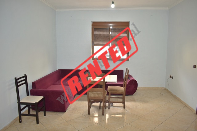 Apartament 2+1 me qera prane Vilave Gjermane ne Tirane
